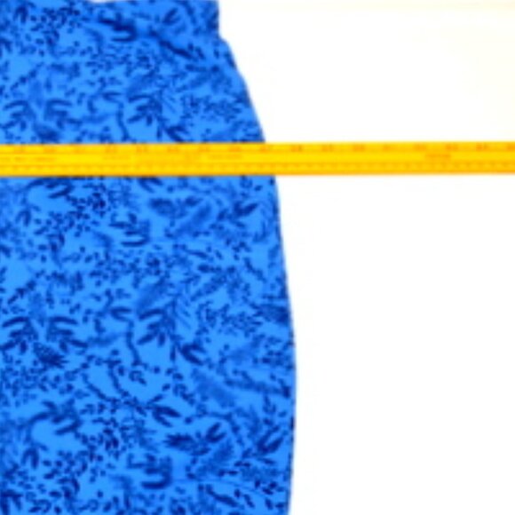 Liz Claiborne Career Women’s Blue Floral Neck Ruffles Short Sleeve V-Neck Top XL - Picture 7 of 9